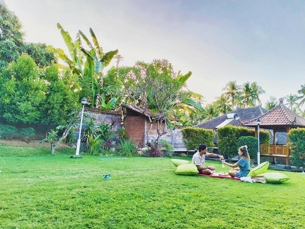 Kaia Lovina Guest House Junior Suite Exterior foto